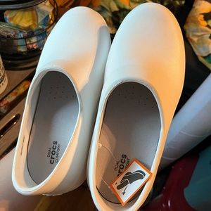 White Croc Nursing Shoes, never worn, with tags